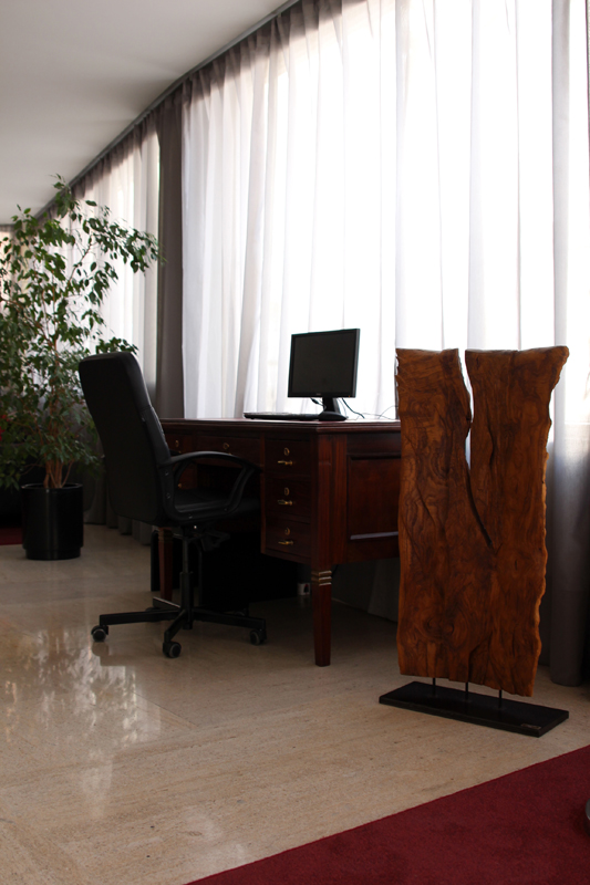 Lounge 4